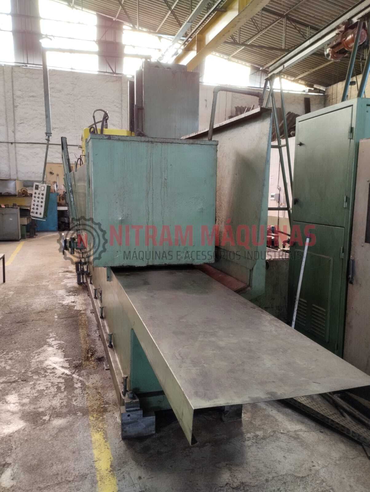 RETÍFICA PLANA ZOCCA, MODELO RPVA 5000/6, 5 METROS DE CURSO. MÁQUINA INSTALADA DISPONÍVEL P/ TESTES