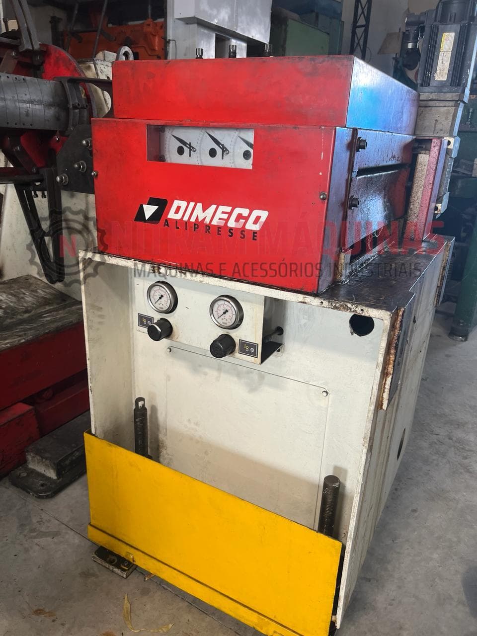 CONJUNTO DE ALIMENTADOR ELETRÔNICO PARA PRENSAS, DIMECO
