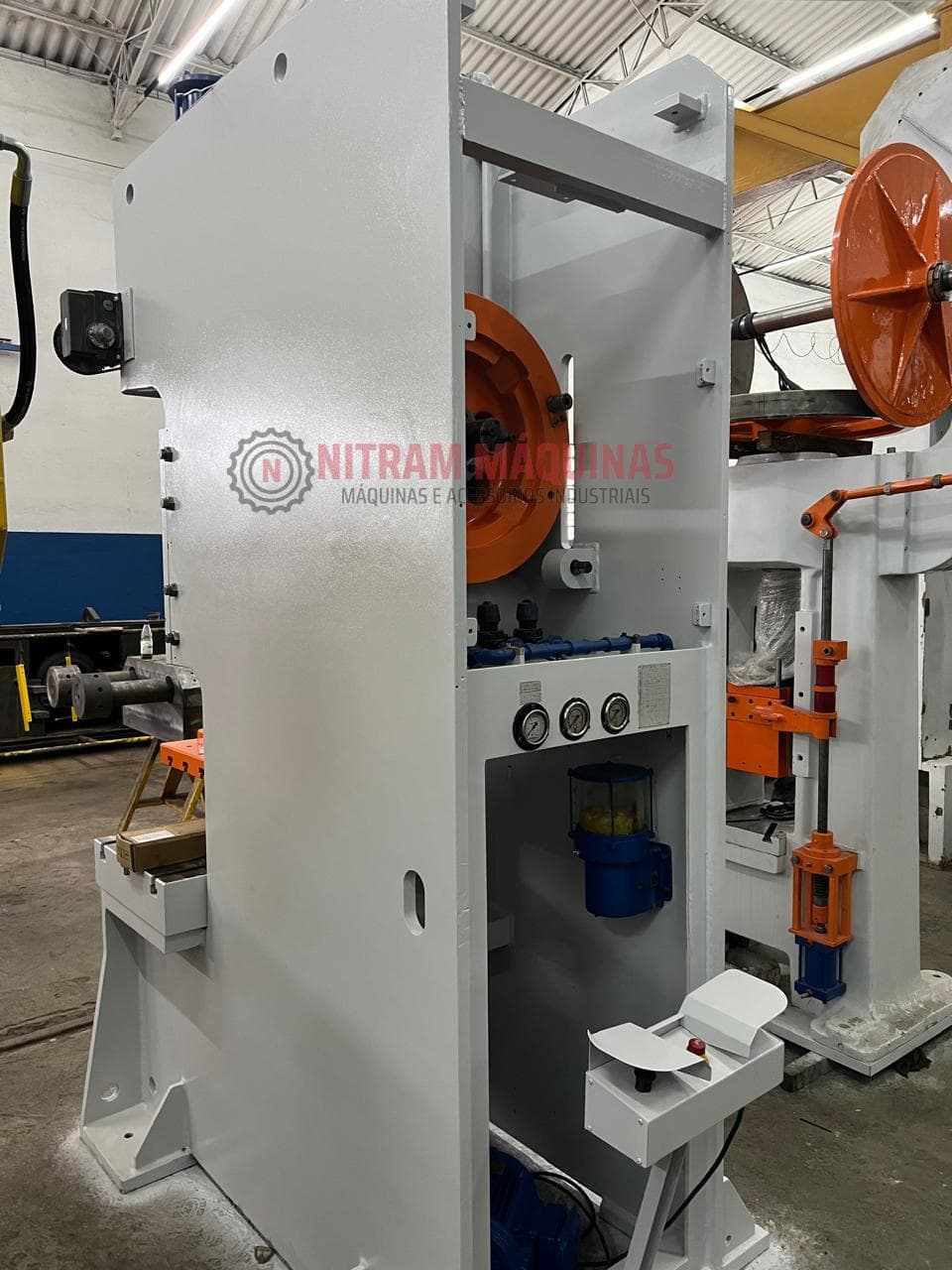 PRENSA EXCÊNTRICA CHIN FONG 80TON, MODELO OCP- 80